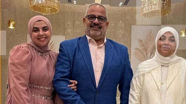 4 ساعات داخل السيارة.. حكاية أسرة كاملة انتهت حياتها بسبب تسرب الفريون في مصر القديمة